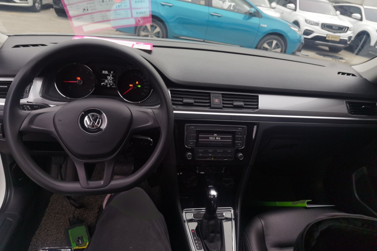 大众 2019款 改款 宝来·传奇 1.5L 自动时尚型 国VI中控内饰12