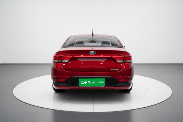 起亚K2 2017款 三厢 1.4L MT GLS车身外观6