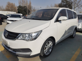 宝骏730 2016款 改款 1.5L 手动标准型 5座