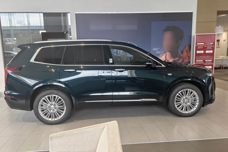 凯迪拉克XT6 2022款 2.0T 七座两驱豪华型车身外观6002