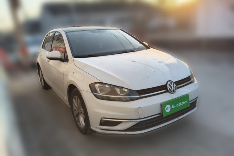 大众 高尔夫 2018款 1.6L 自动舒适型车身外观3