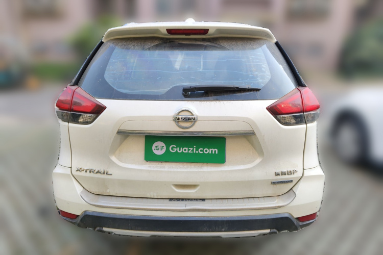 日产 奇骏 2019款 2.0L CVT智联舒适版 2WD车身外观6