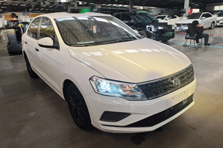 大众 捷达 2017款 1.4L 手动时尚型车身外观6002