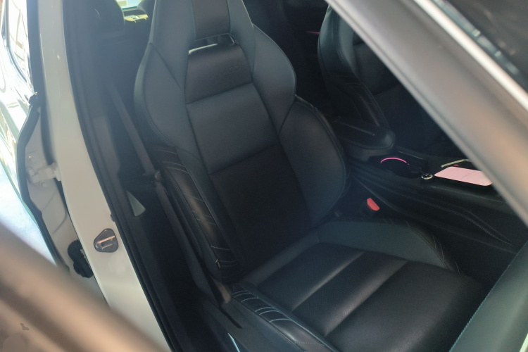 领克05 2020款 2.0TD 两驱耀Halo局部细节41