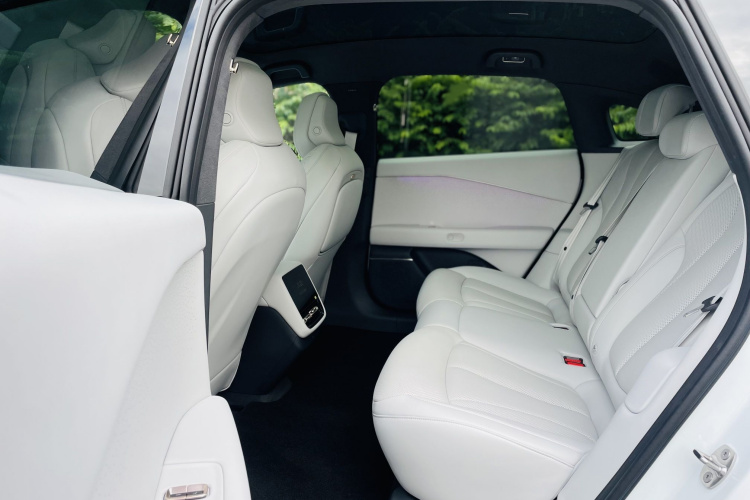 小鹏P7+ 2024款 长续航 Max中控内饰7007