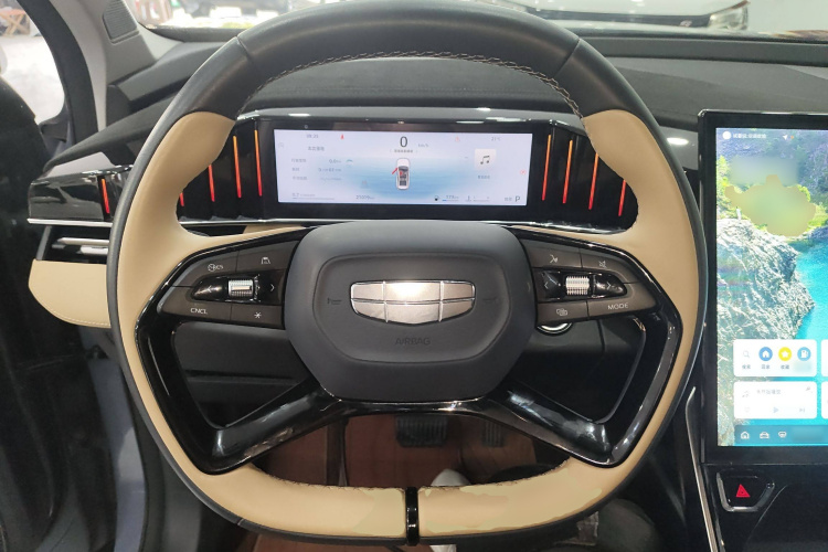 吉利汽车 博越L 2023款 1.5TD DCT尊贵型中控内饰13