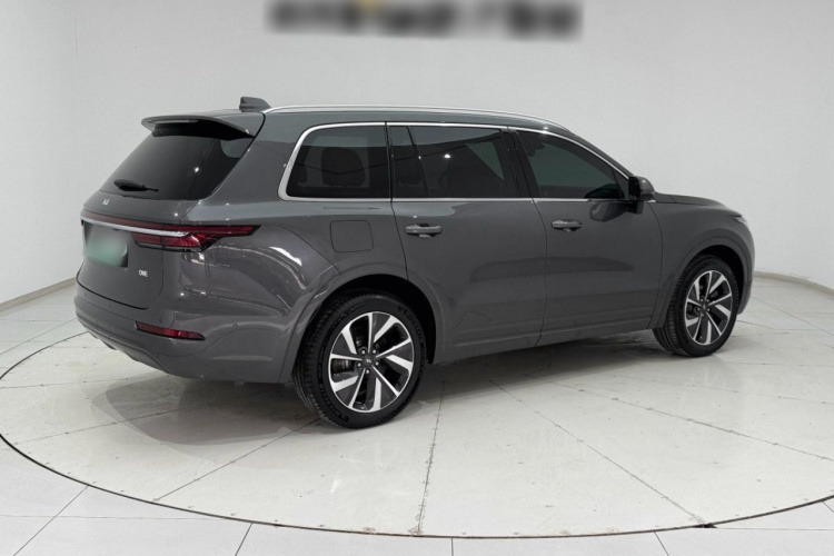 理想汽车 理想ONE 2021款 增程6座版车身外观7