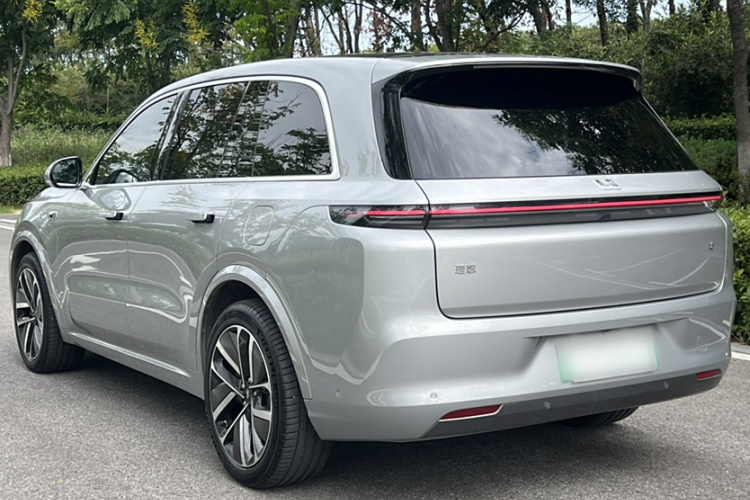 理想汽车 理想L8 2023款 Pro车身外观6005