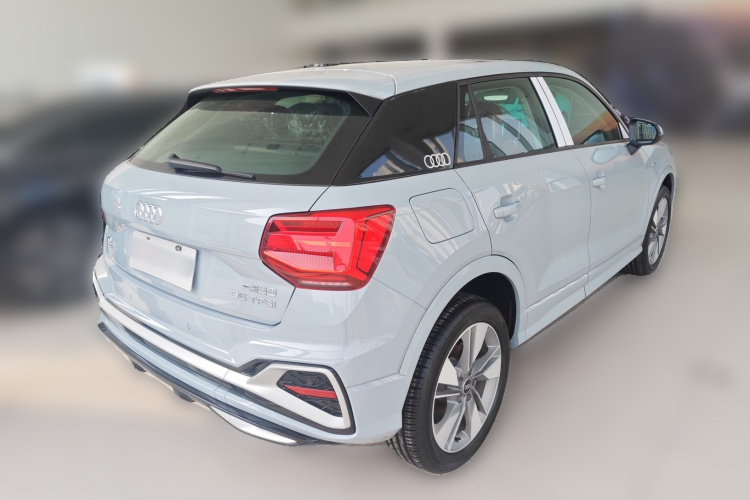 奥迪Q2L 2025款 35TFSI 时尚动感型车身外观7