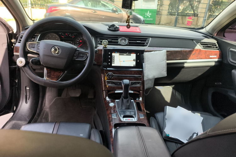 东风风神 东风A9 2016款 1.8T 尊贵型中控内饰12