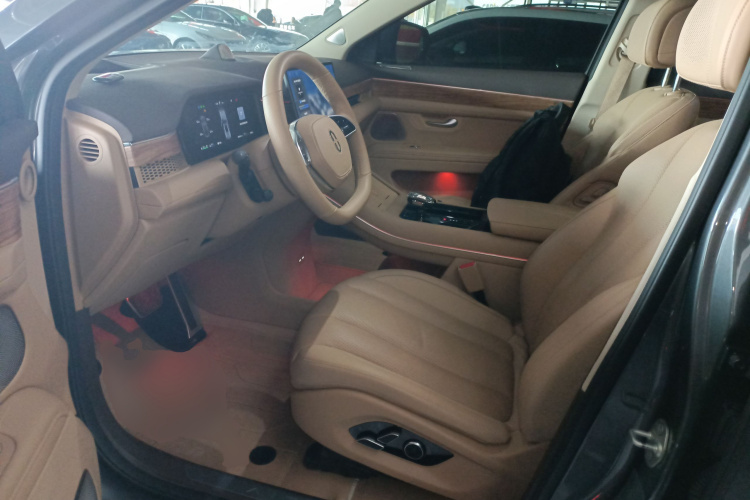 鸿蒙智行 问界M7 2024款 1.5T 智驾四驱Max版 5座中控内饰20