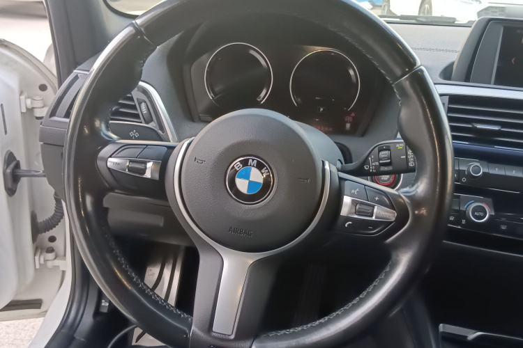 宝马1系(进口) 2018款 120i M运动套装局部细节13