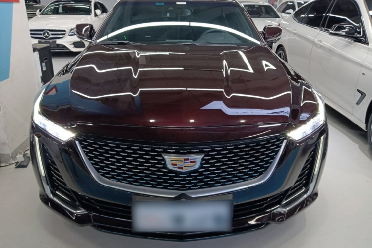 凯迪拉克CT5 2021款 28T 豪华型车身外观2