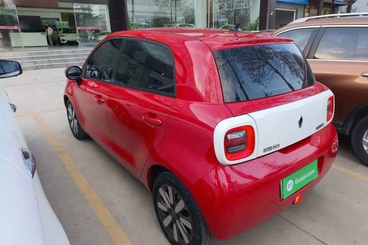 欧拉黑猫 2019款 351km 女神版车身外观4