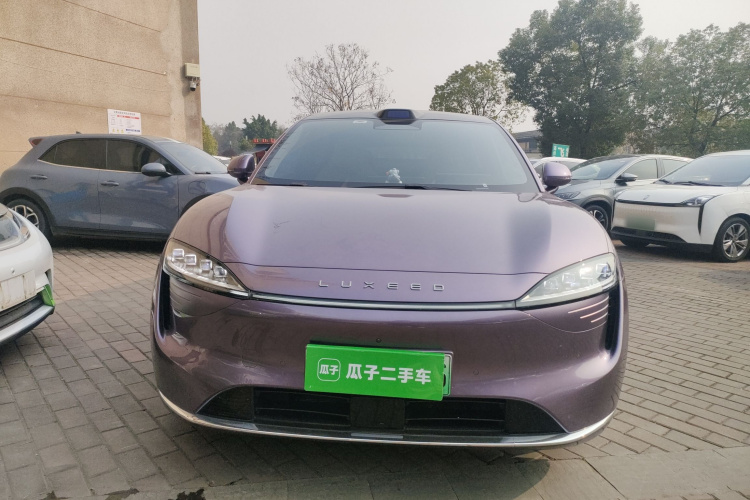 鸿蒙智行 智界R7 2024款 纯电 736km UItra车身外观6001