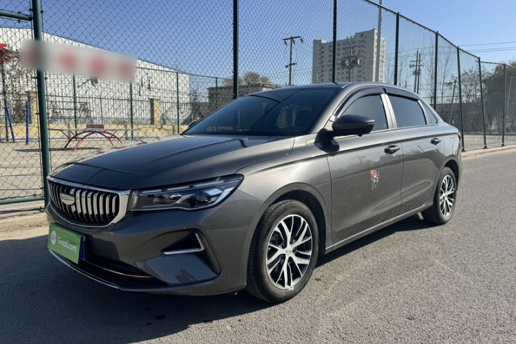 吉利汽车 帝豪 2025款 第4代 1.5L 手动龙腾版车身外观1