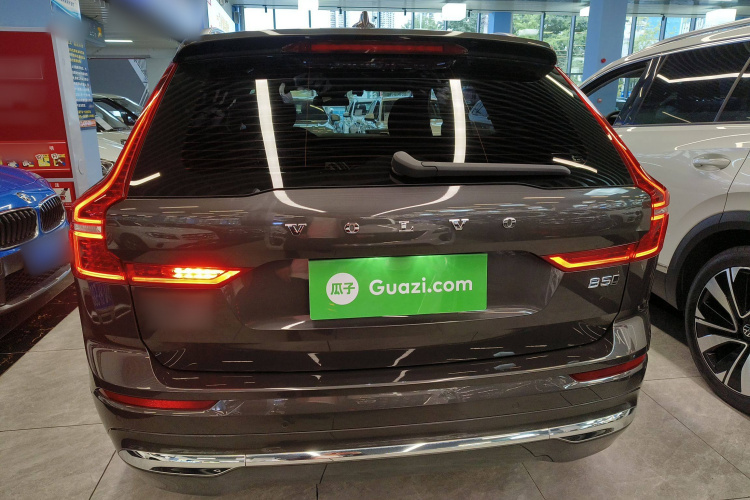 沃尔沃XC60 2025款 B5 四驱智逸豪华版车身外观6