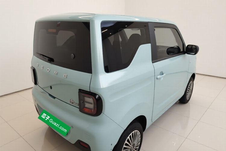 吉利银河 2023款 熊猫mini 200km 耐力熊车身外观7