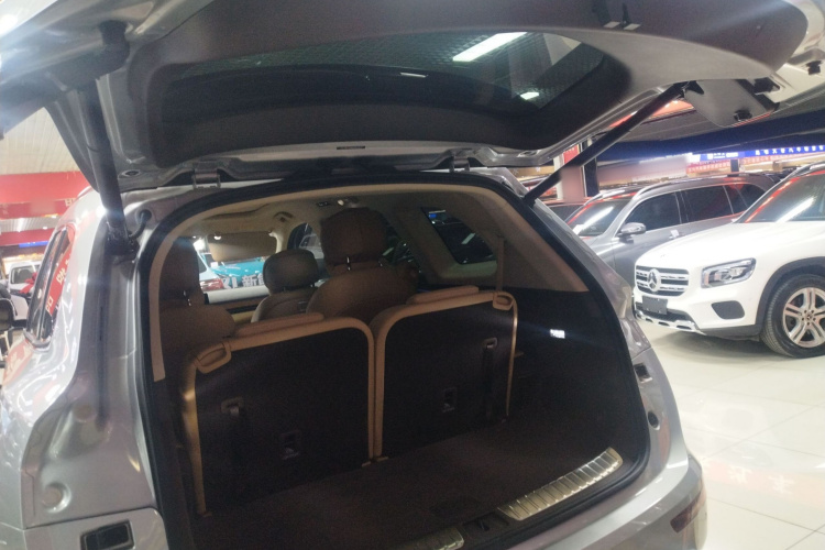 鸿蒙智行 问界M7 2024款 1.5T 智驾四驱Ultra版 6座局部细节23