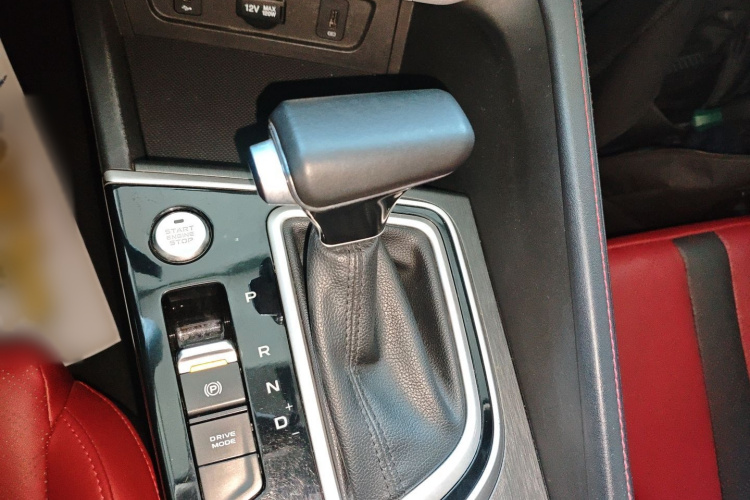 长安 逸动 2021款 PLUS 蓝鲸NE 1.4T GDI DCT旗舰型局部细节18