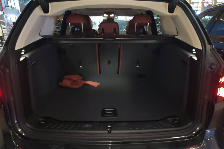 宝马X3 2023款 xDrive30i 领先型 M曜夜套装机舱底盘23