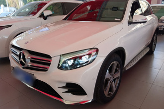 奔驰GLC 2017款 GLC 300 4MATIC 动感型