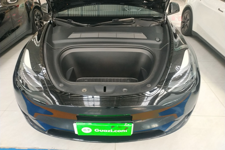 特斯拉 Model Y 2022款 改款 后轮驱动版机舱底盘24