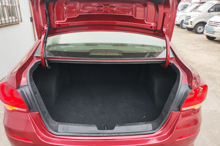 雪佛兰 科沃兹 2019款 325T 双离合欣悦版局部细节23