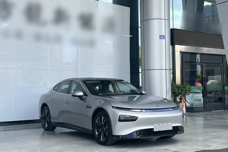 小鹏P7 2020款 670N车身外观6002