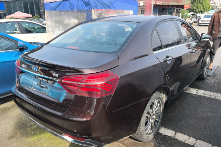 吉利汽车 帝豪 2018款 1.5L 手动向上互联版车身外观7