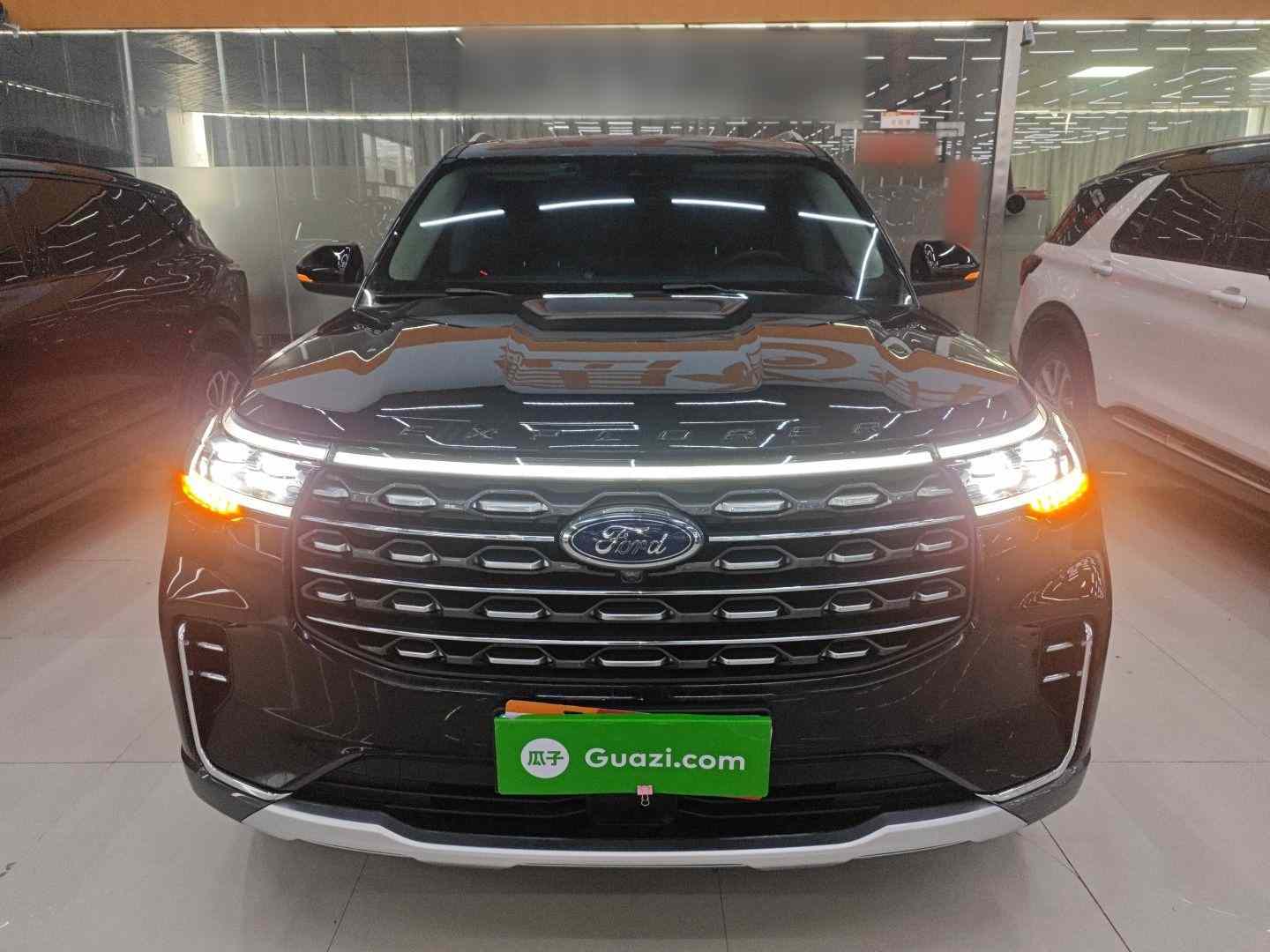福特 探险者 2023款 EcoBoost 285 四驱风尚plus版 7座(1)