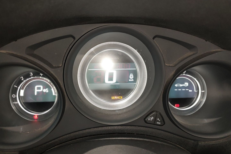 雪铁龙C4L 2016款 1.6T 自动领先型局部细节14