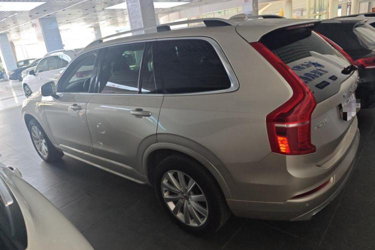 沃尔沃XC90 2018款 T6 智逸版 7座车身外观6005