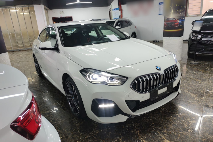 宝马2系(进口) 2021款 225i 四门轿跑车 M运动套装车身外观3