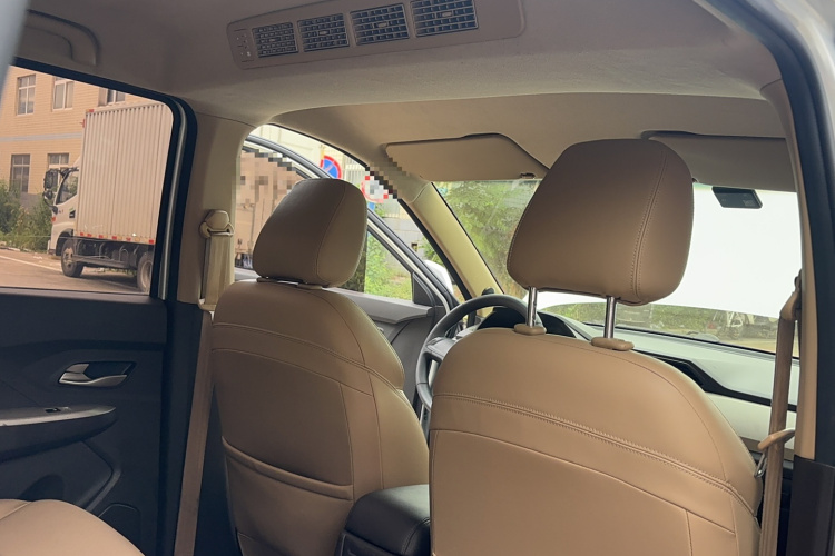 五菱汽车 五菱宏光 2019款 1.5L S舒适型国VI LAR局部细节9010