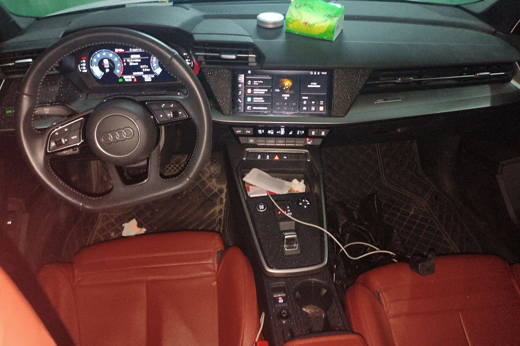 奥迪A3 2022款 A3L Limousine 35 TFSI 时尚运动型中控内饰7002