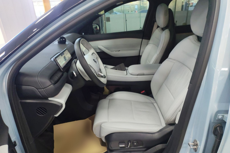 蔚来ES6 2023款 75kWh中控内饰19