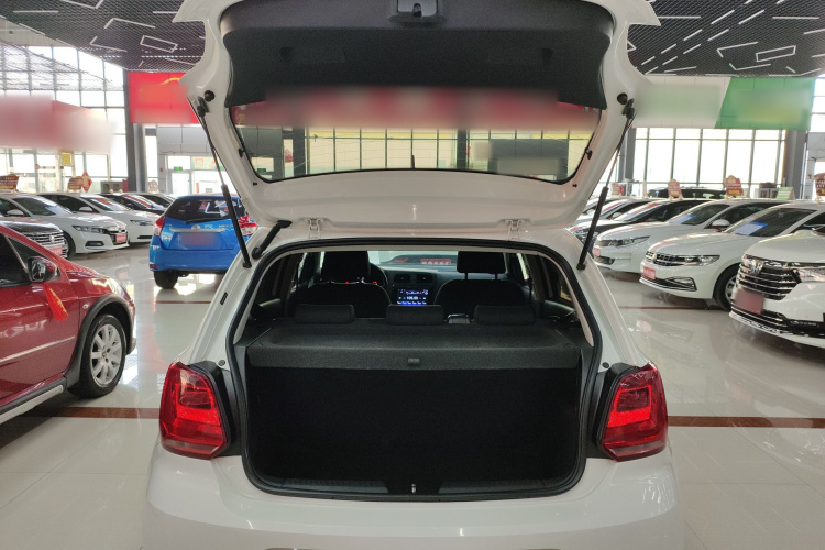 大众 Polo 2018款 1.5L 自动安驾型机舱底盘23