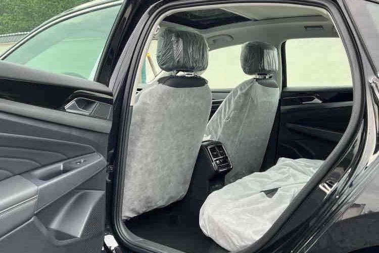 大众 帕萨特 2025款 出众款 330TSI 星空精英版中控内饰7003