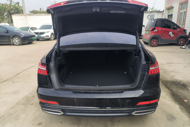 奥迪A6L 2021款 40 TFSI 豪华动感型局部细节23