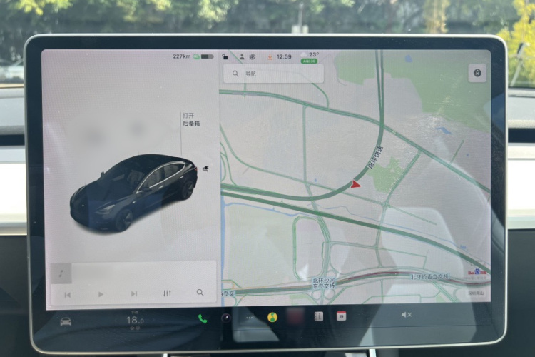 特斯拉 Model 3 2020款 标准续航后驱升级版局部细节9008