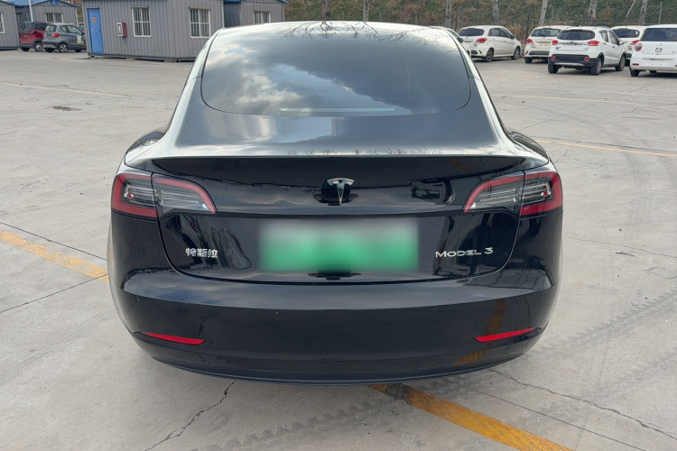 特斯拉 Model 3 2022款 后轮驱动版车身外观6004