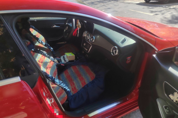 奔驰CLA 2018款 CLA 200 动感型局部细节9005