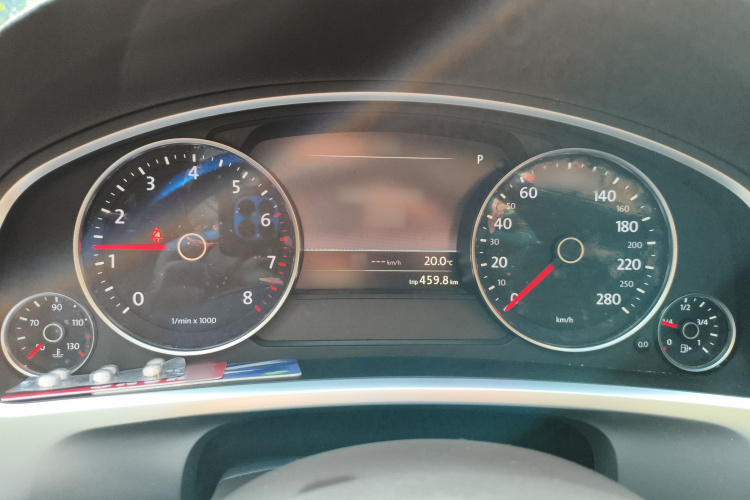 大众 途锐 2015款 3.0TSI 高配型局部细节14