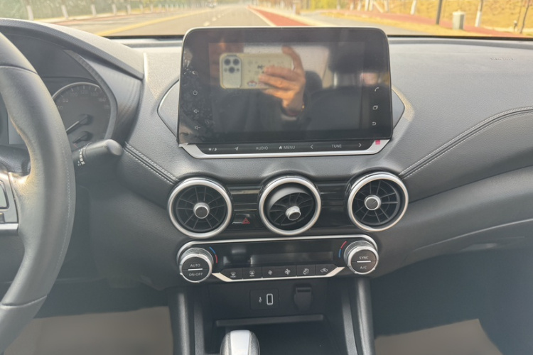 日产 轩逸 2021款 1.6L XL CVT悦享版局部细节16