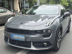 领克02 2019款 1.5T DCT两驱劲Pro版 国VI