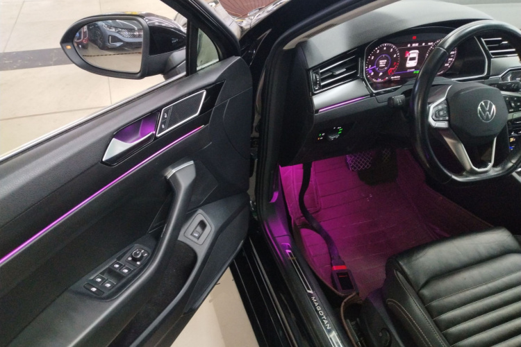 大众 迈腾 2020款 330TSI DSG 领先型中控内饰20