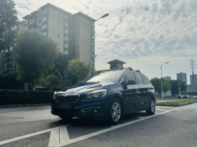 宝马2系多功能旅行车 2015款 218i 领先型
