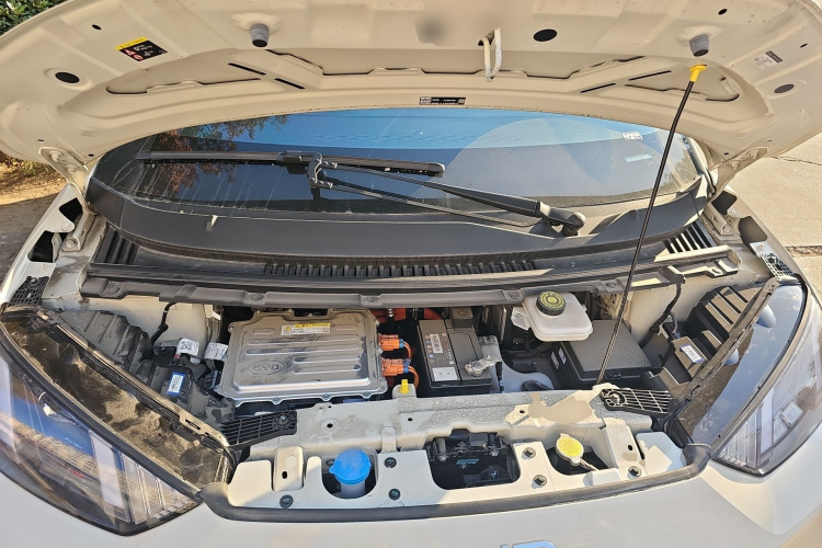 比亚迪 海鸥 2025款 305km 活力版机舱底盘24