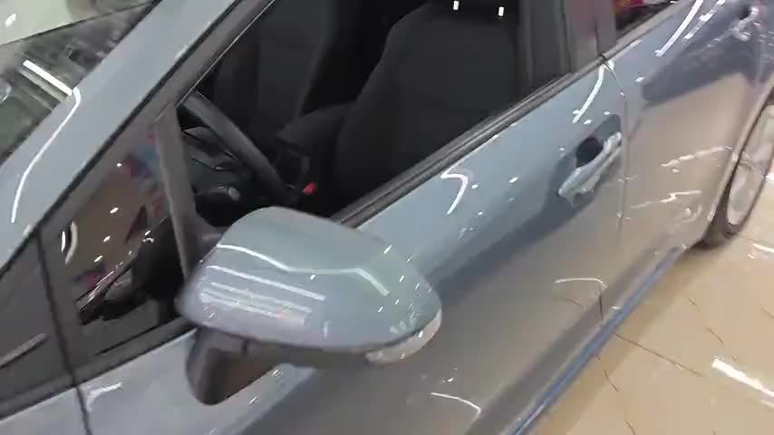 丰田 卡罗拉 2021款 双擎 1.8L E-CVT精英版实拍1